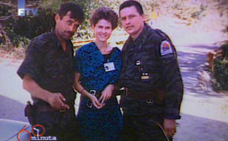 Ratna fotografija Bildtove supruge, Anne Marie Corazze, u društvu